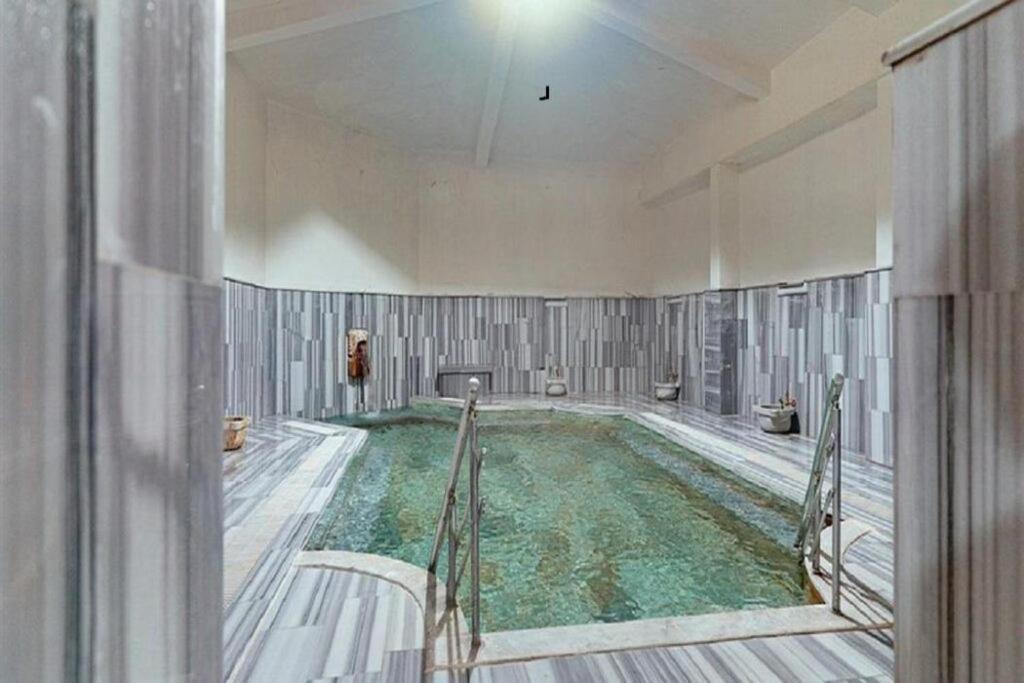 Queen Thermal Resort Hotel Emet ภายนอก รูปภาพ
