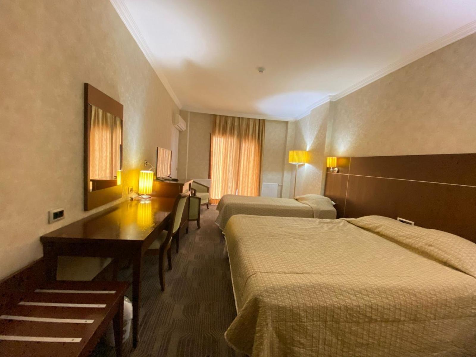Queen Thermal Resort Hotel Emet ภายนอก รูปภาพ
